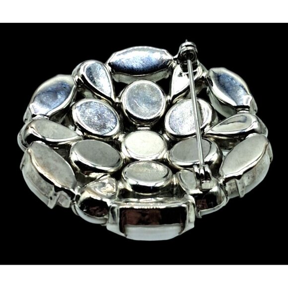 Vintage Rhinestone Brooch Opaque White and Clear Flower Pin Jewelry - Picture 8 of 10